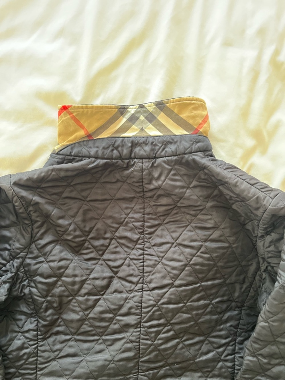 Burberry Navy Quilted Jacket with Signature Check Collar - Picture 5 of 12